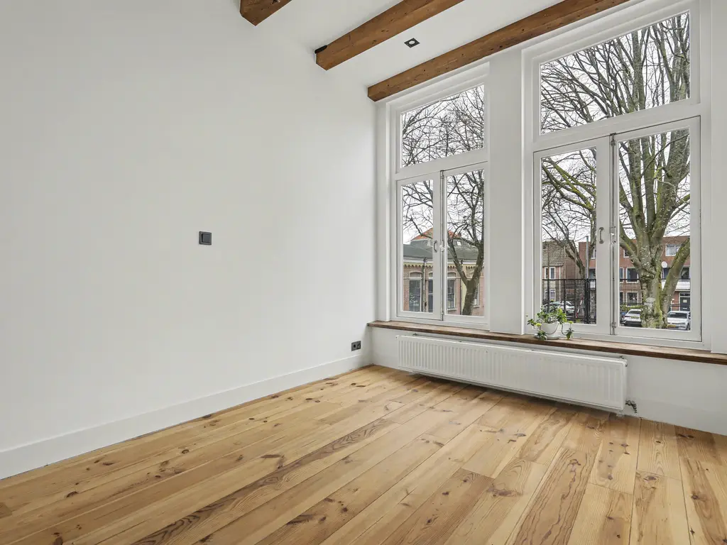 Weeshuisplein 23, DORDRECHT