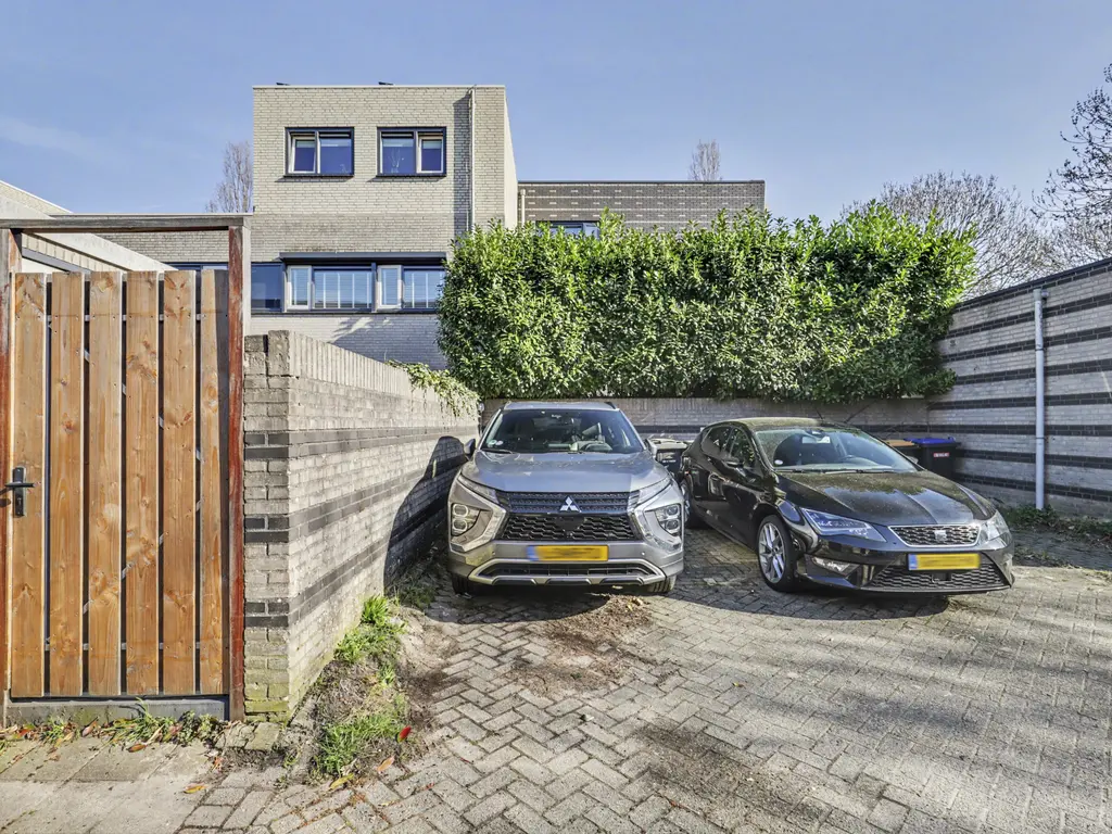 Branco 95, DORDRECHT