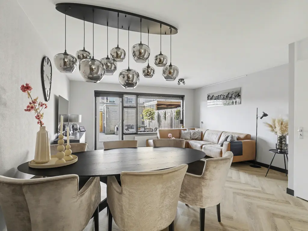 Branco 95, DORDRECHT