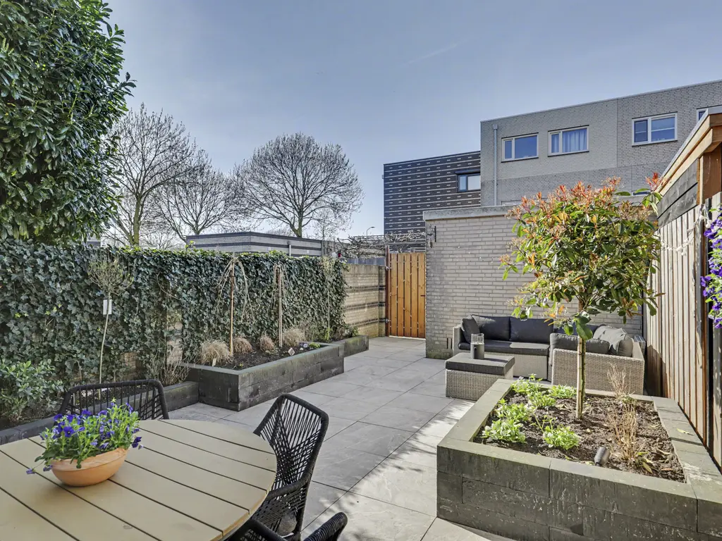 Branco 95, DORDRECHT