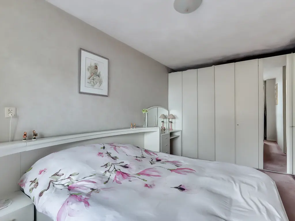 Maasplein 15, ZWIJNDRECHT