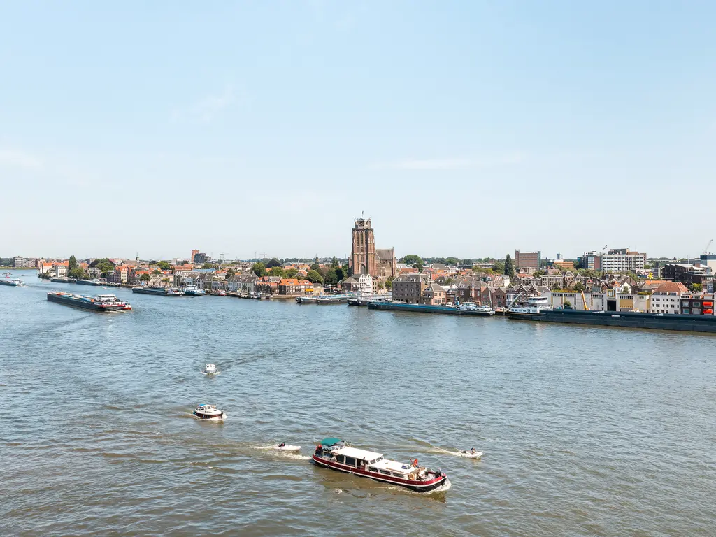 Maasplein 15, ZWIJNDRECHT