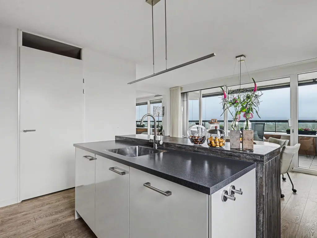 Campanula 3 38, DORDRECHT