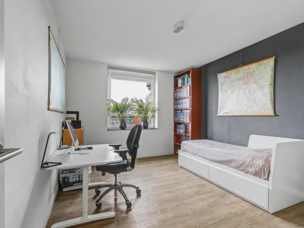 Campanula 3 38, DORDRECHT