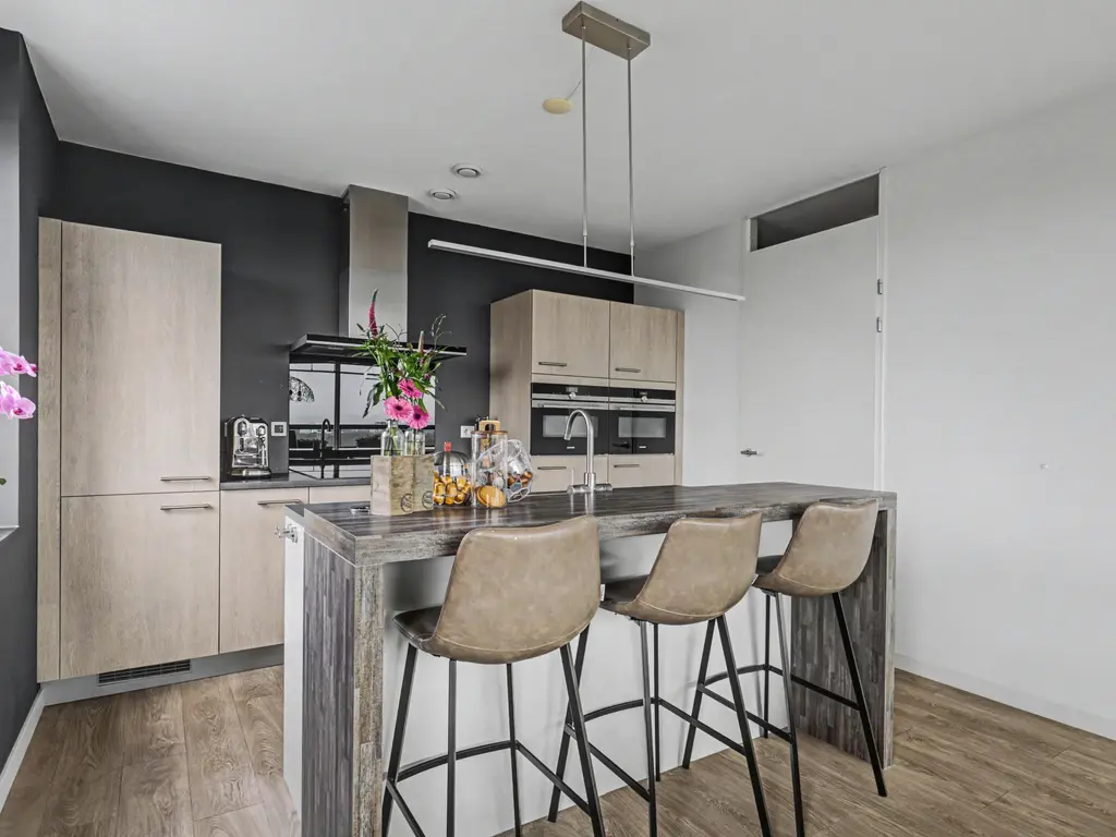 Campanula 3 38, DORDRECHT