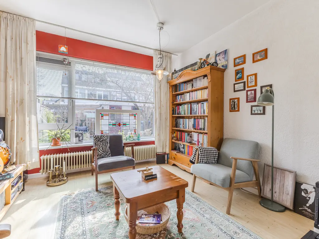 Louis Couperusstraat 1, PAPENDRECHT