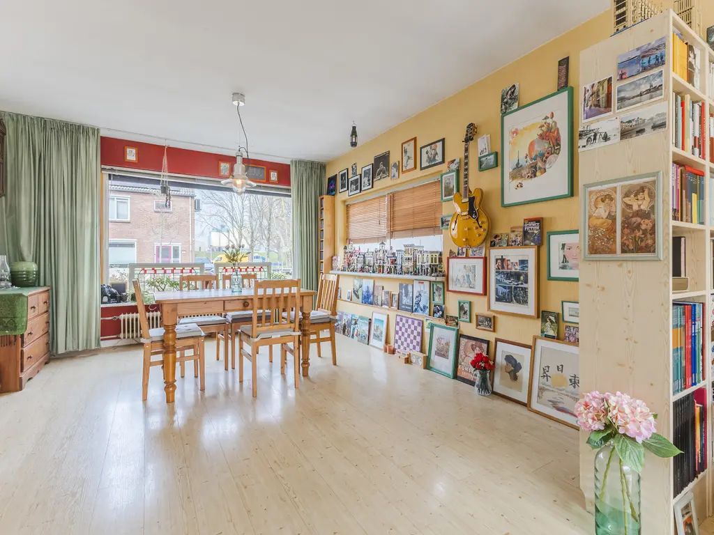 Louis Couperusstraat 1, PAPENDRECHT