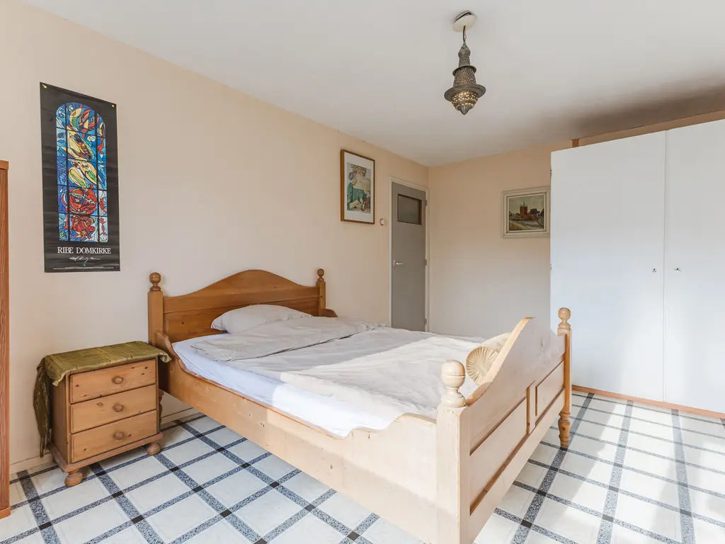 Louis Couperusstraat 1, PAPENDRECHT