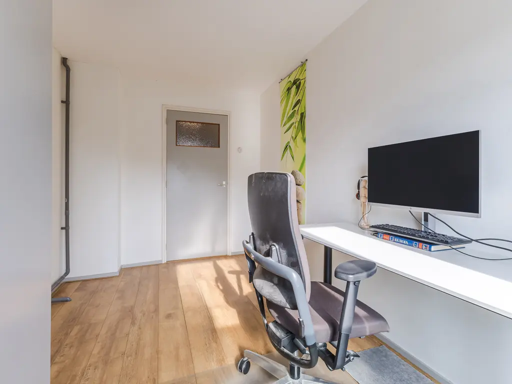 Louis Couperusstraat 1, PAPENDRECHT