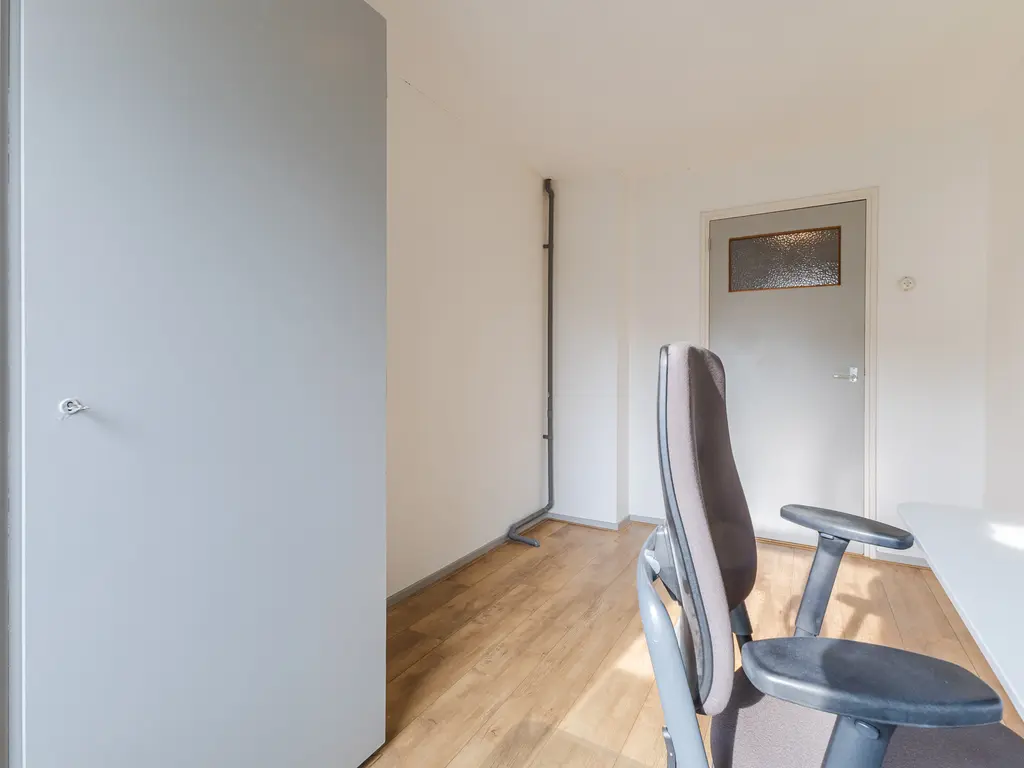 Louis Couperusstraat 1, PAPENDRECHT