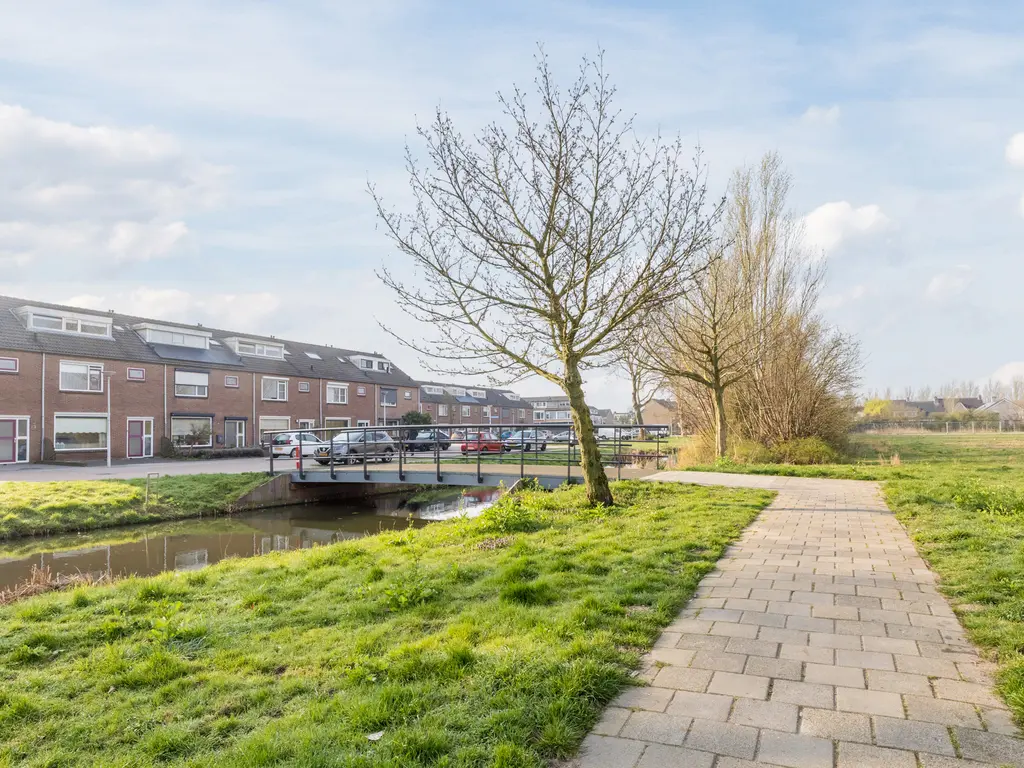 Louis Couperusstraat 1, PAPENDRECHT