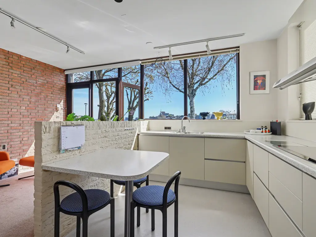 Delta 3, ZWIJNDRECHT