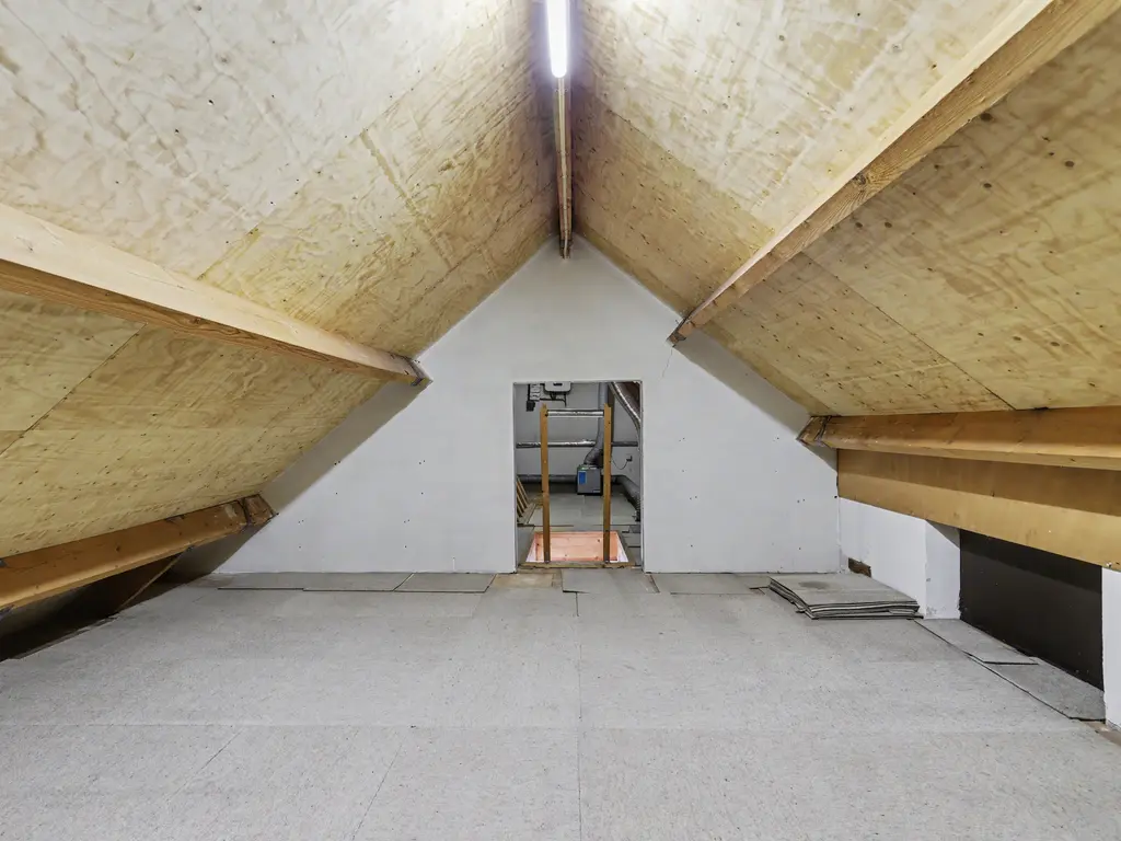 Delta 3, ZWIJNDRECHT