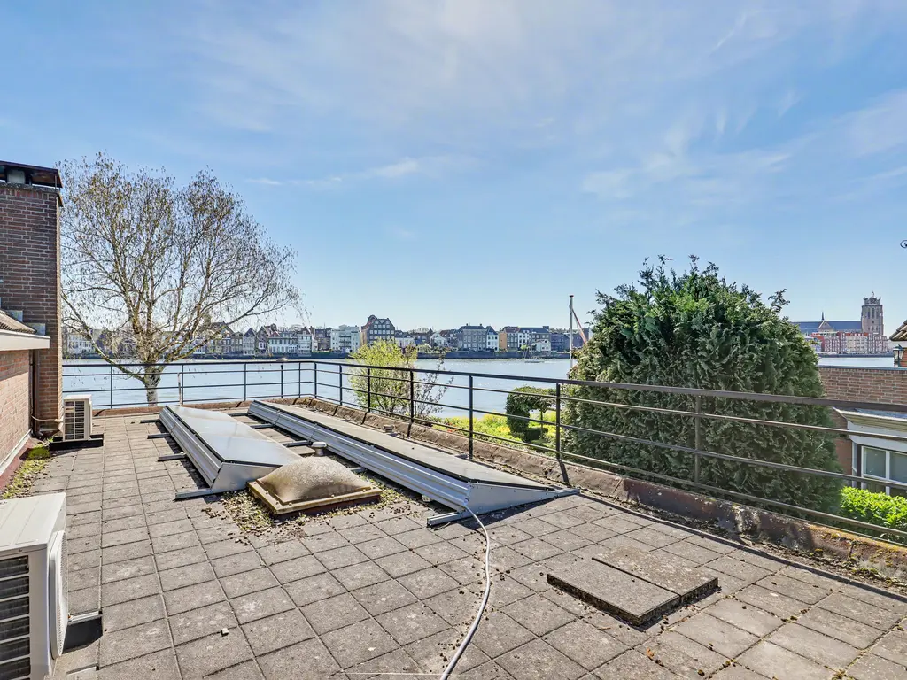 Delta 3, ZWIJNDRECHT