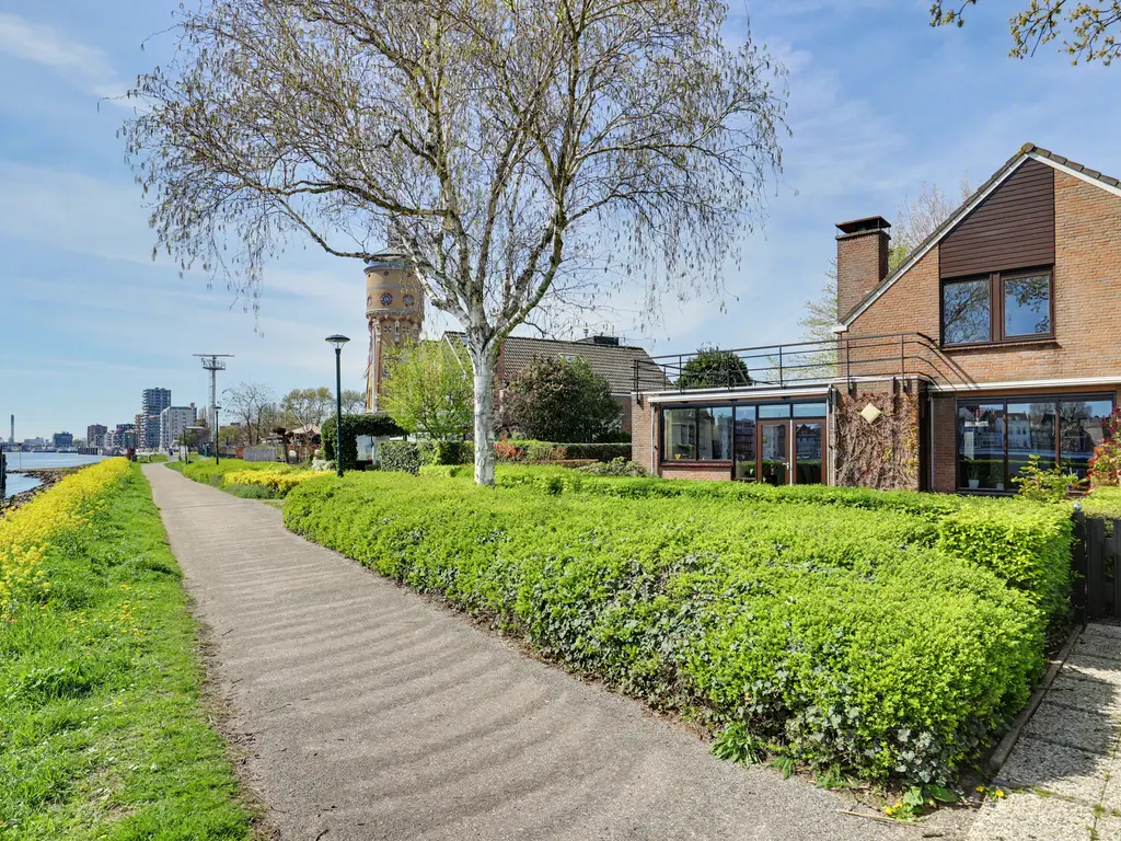 Delta 3, ZWIJNDRECHT