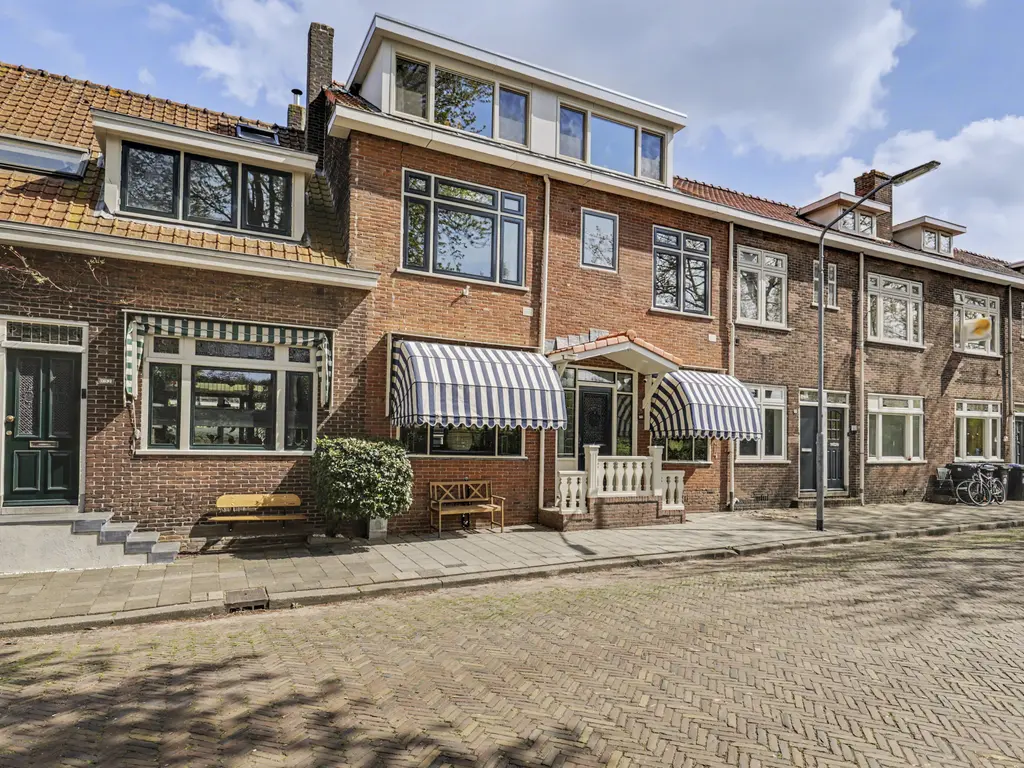 Houweningestraat 56, DORDRECHT