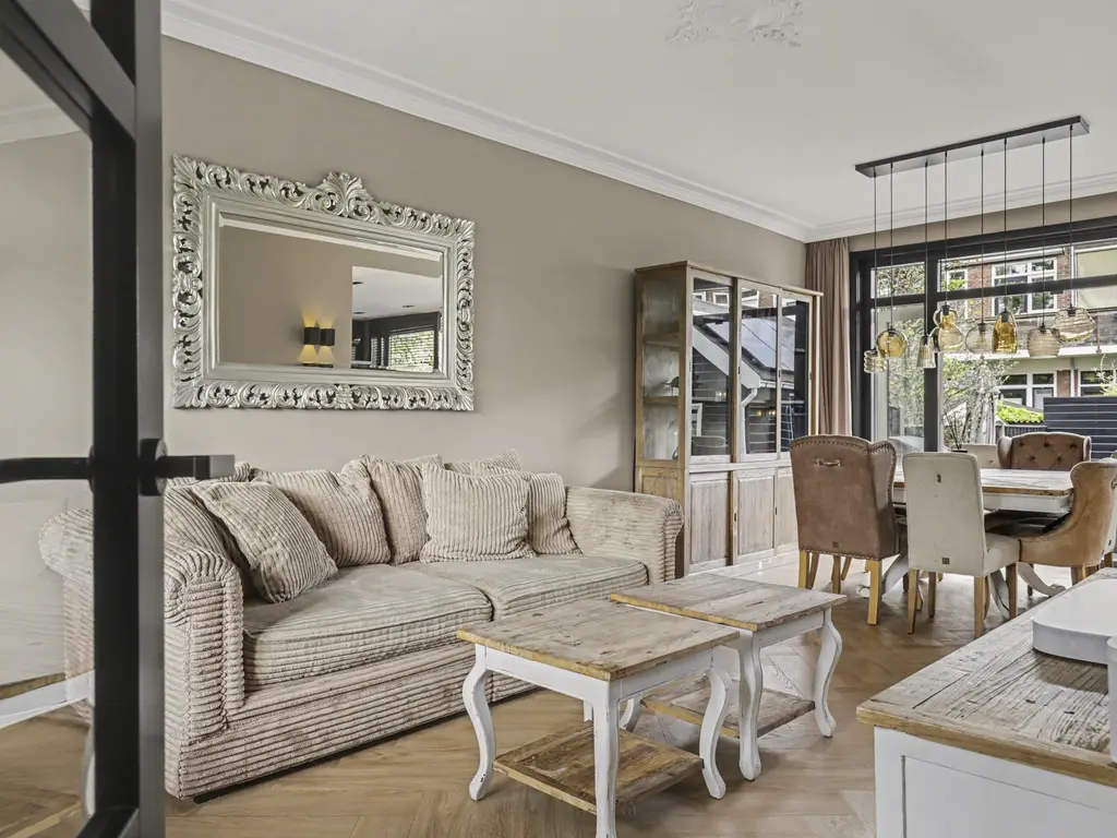 Houweningestraat 56, DORDRECHT