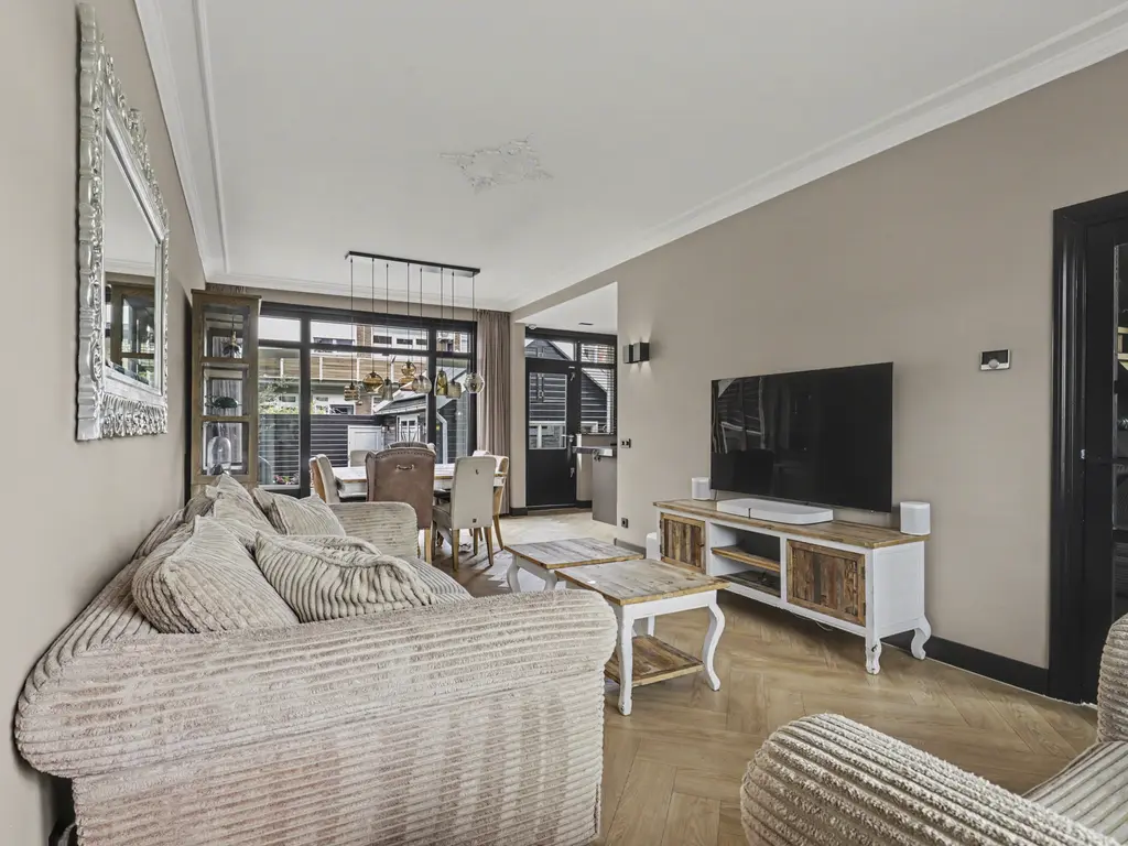 Houweningestraat 56, DORDRECHT