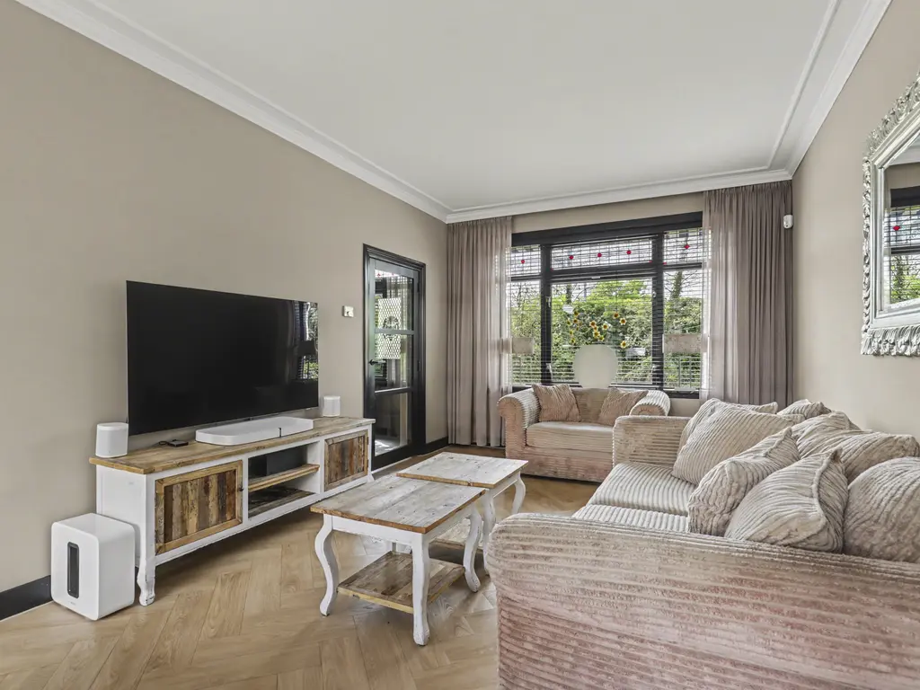 Houweningestraat 56, DORDRECHT