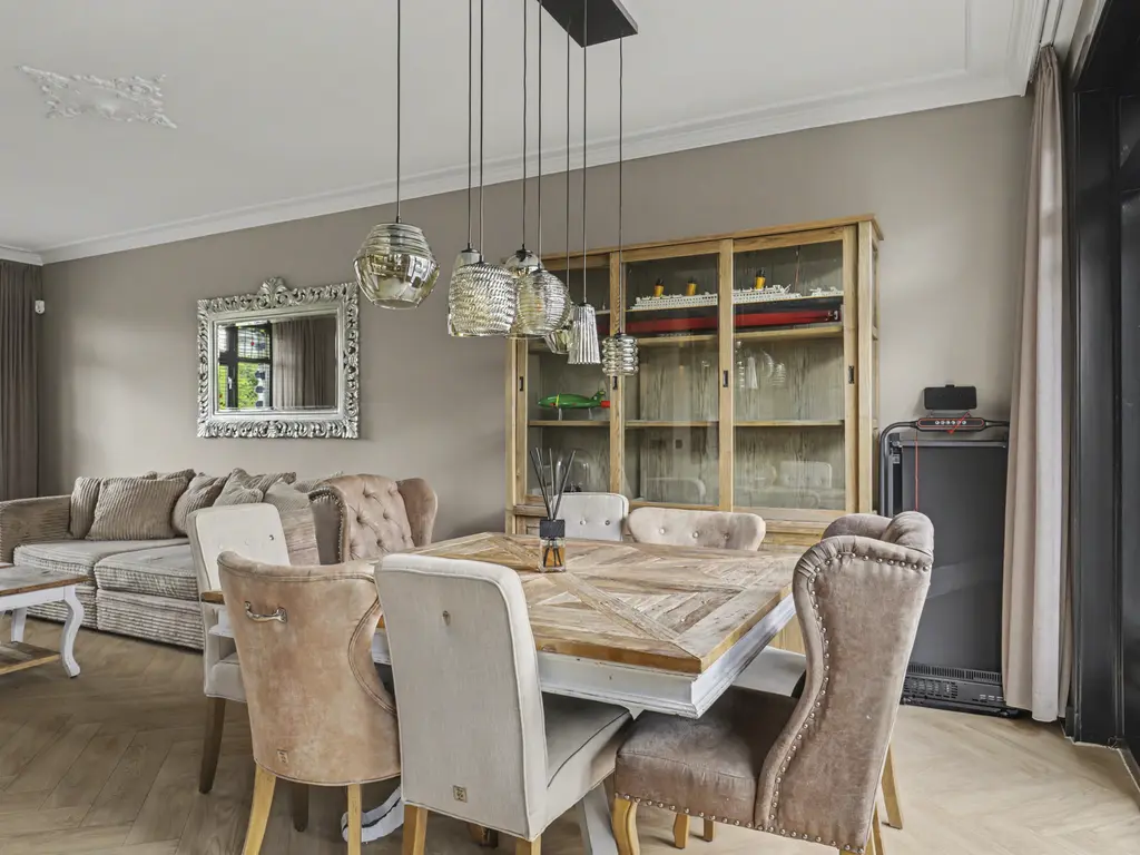 Houweningestraat 56, DORDRECHT