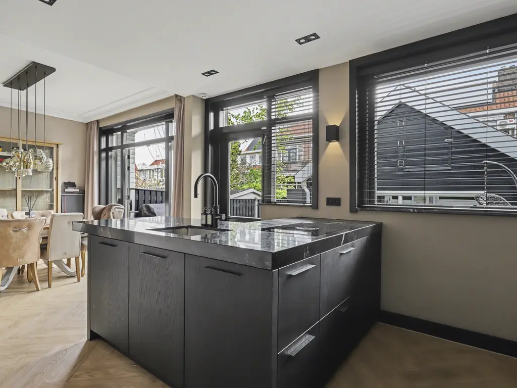 Houweningestraat 56, DORDRECHT