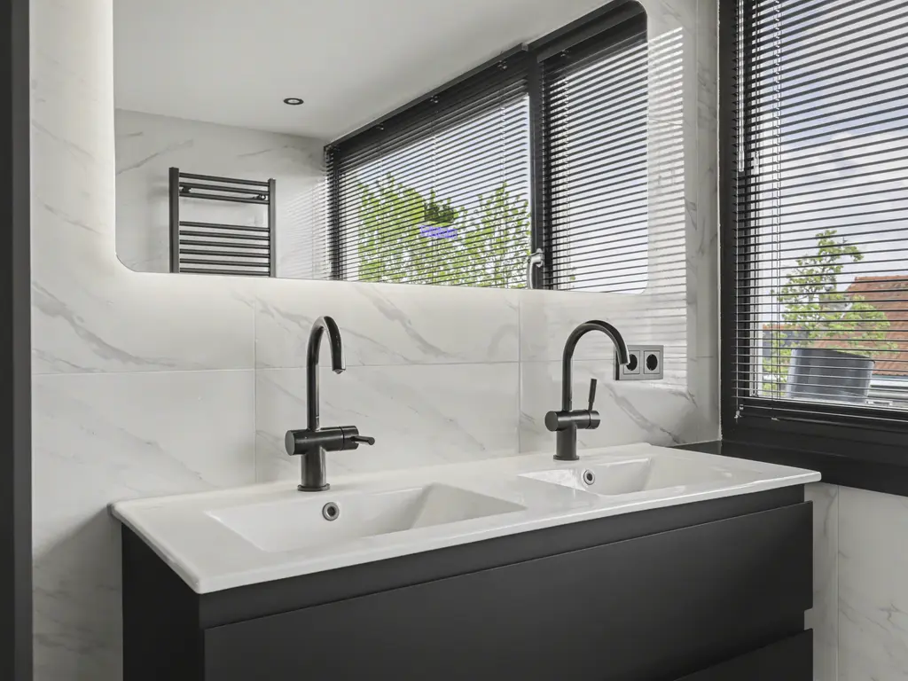 Houweningestraat 56, DORDRECHT