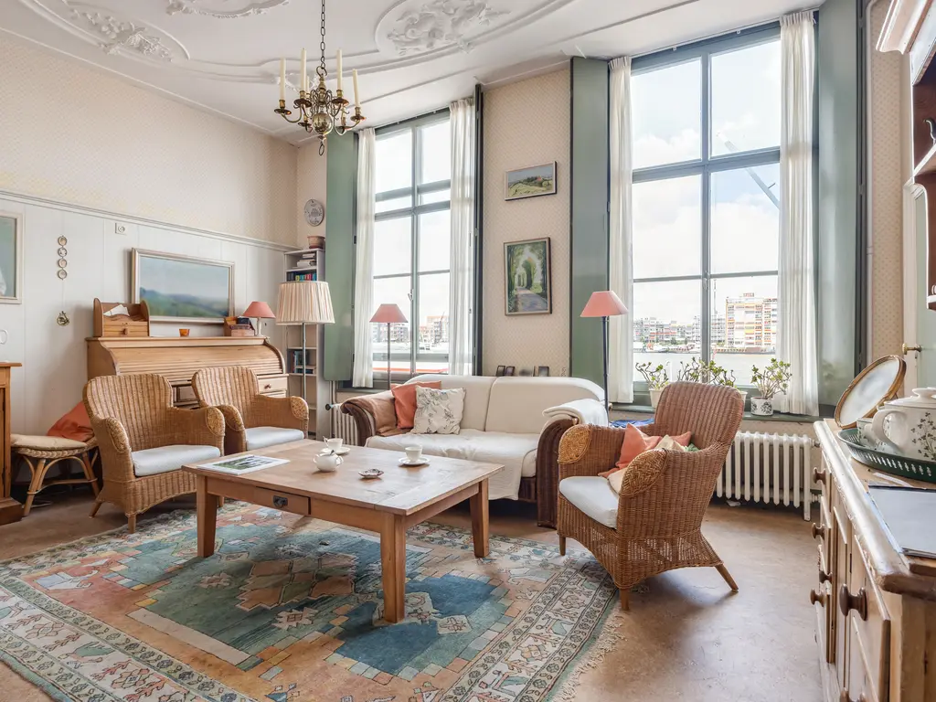 Hooikade 5, DORDRECHT