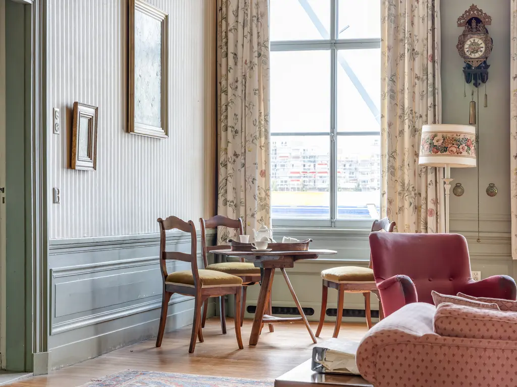 Hooikade 5, DORDRECHT