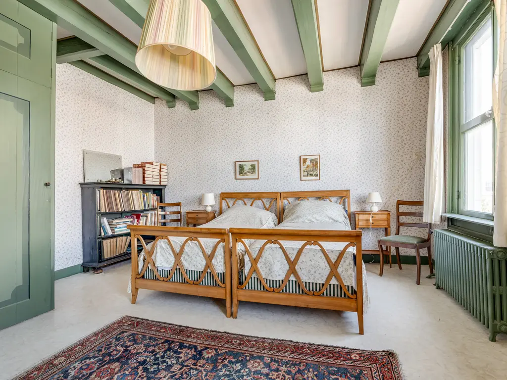 Hooikade 5, DORDRECHT