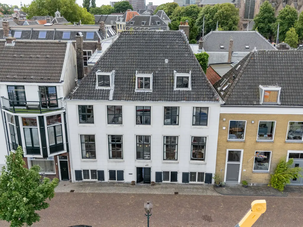 Hooikade 5, DORDRECHT