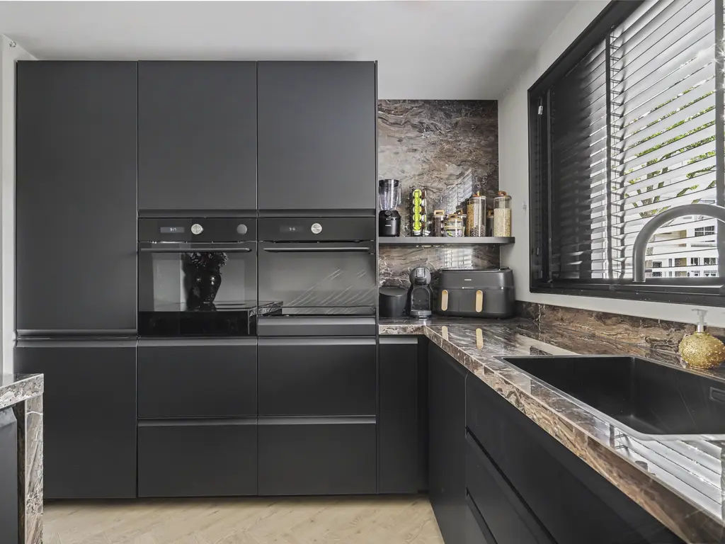 Johanna Naber-erf 344, DORDRECHT