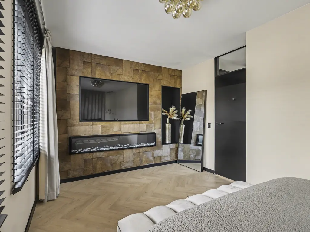 Johanna Naber-erf 344, DORDRECHT