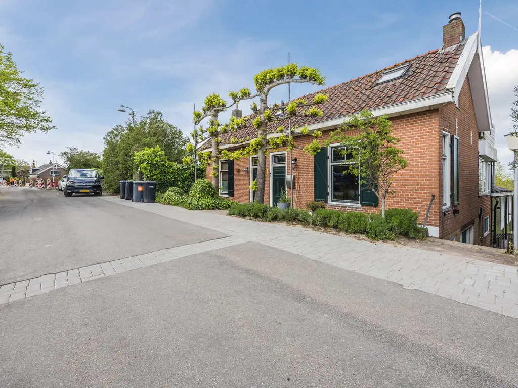 Oosteind 8, PAPENDRECHT