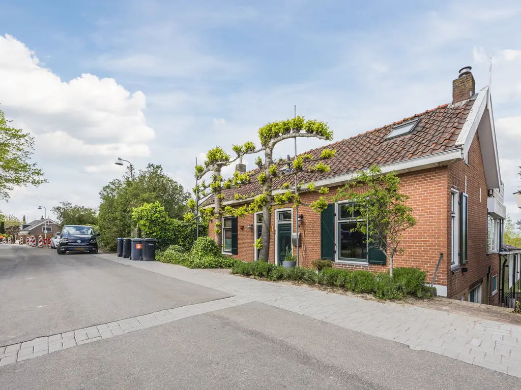 Oosteind 8, PAPENDRECHT