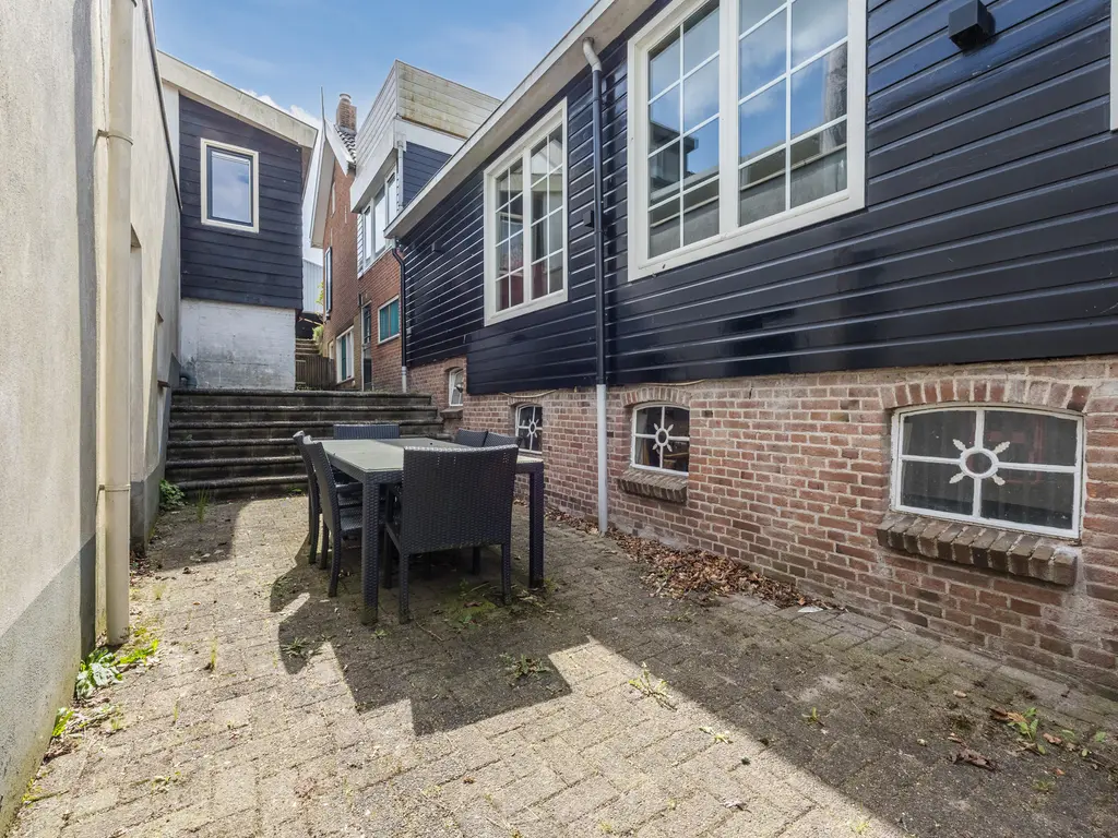 Oosteind 8, PAPENDRECHT