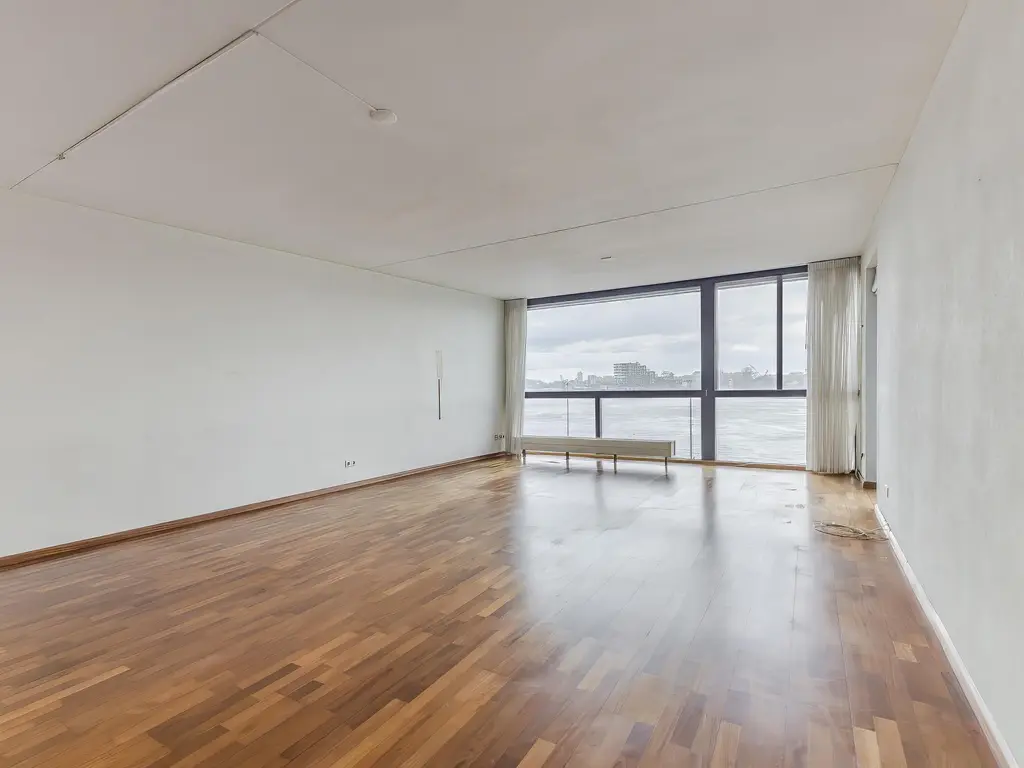 Veerdam 107, PAPENDRECHT