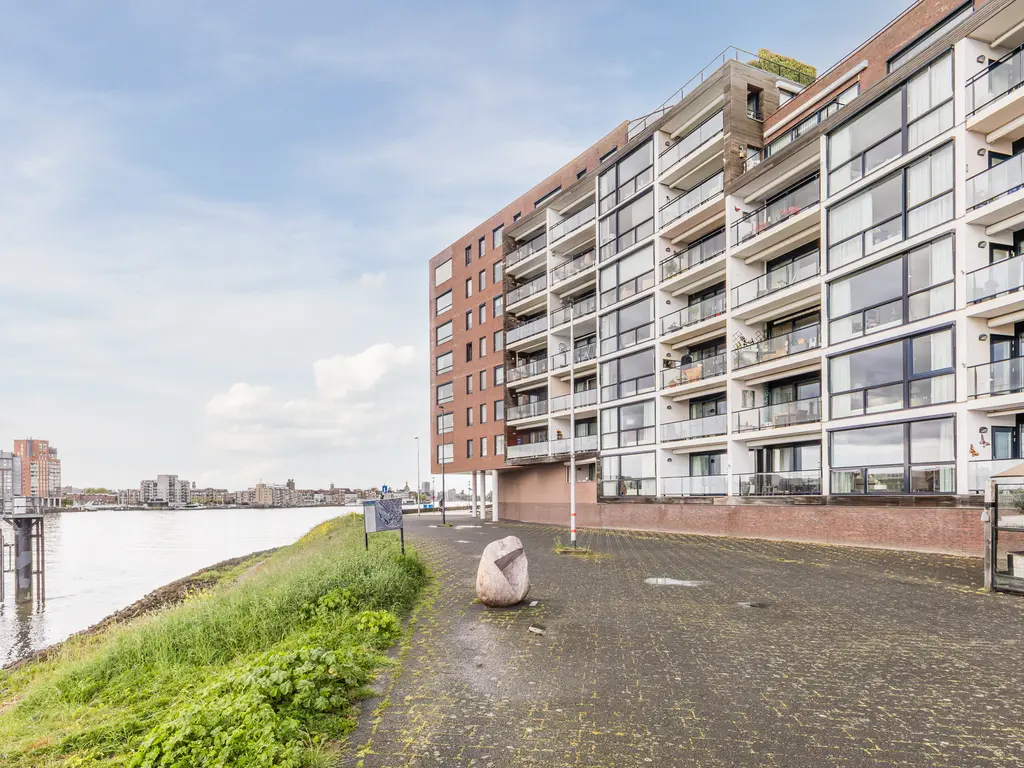 Veerdam 107, PAPENDRECHT