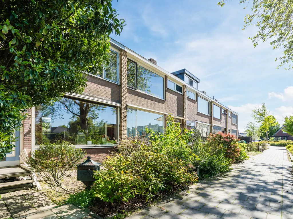 Jacques Perkstraat 27, PAPENDRECHT