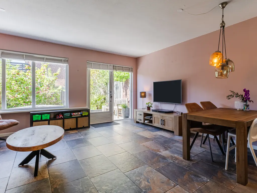 Ring 216, HENDRIK-IDO-AMBACHT