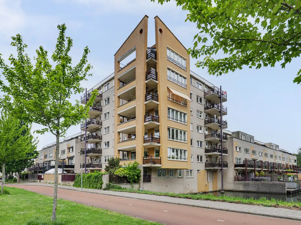 Merbau 104, DORDRECHT