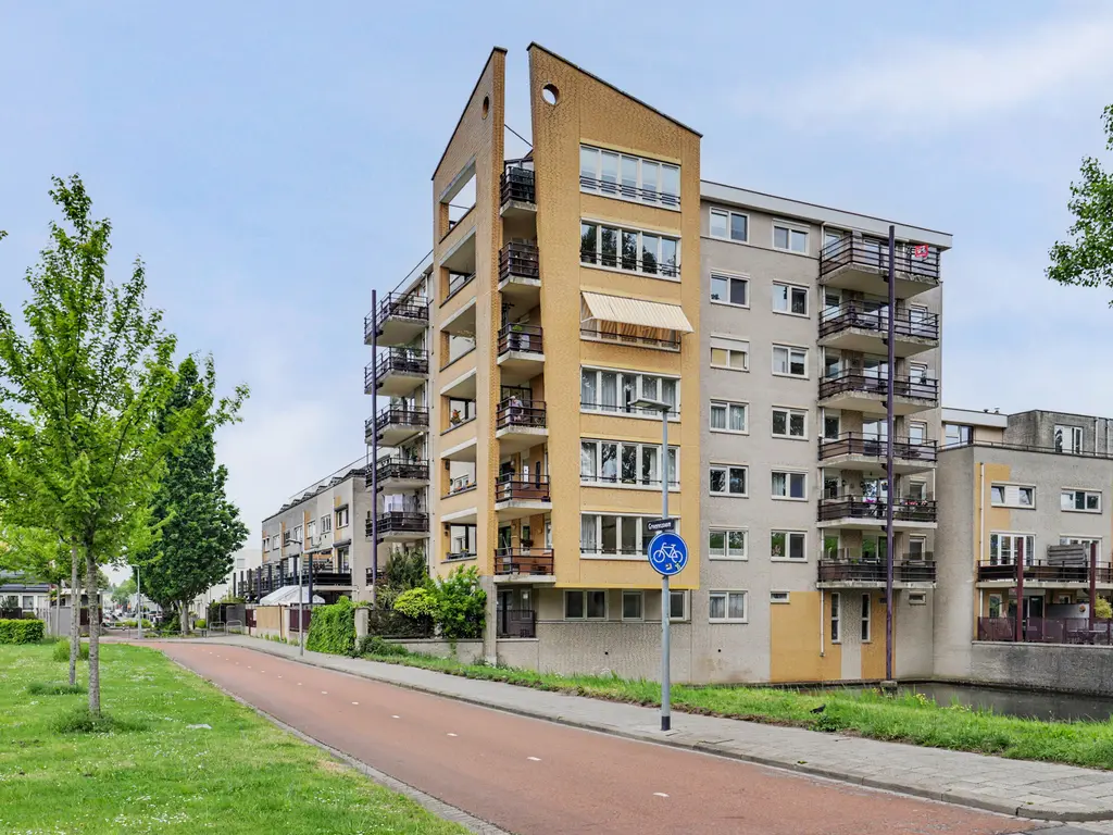 Merbau 104, DORDRECHT