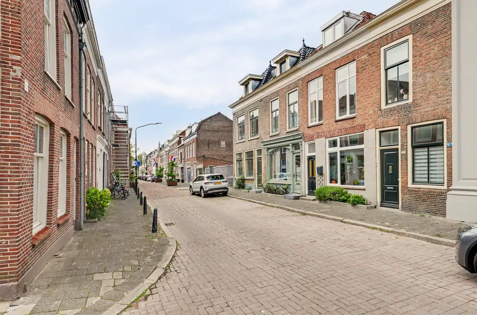 Kromhout 153