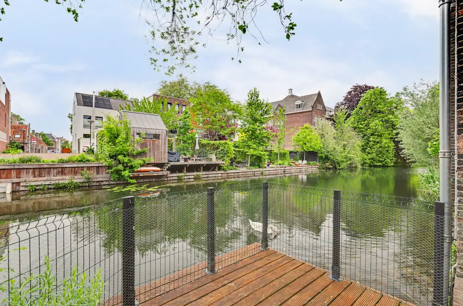 Kromhout 153