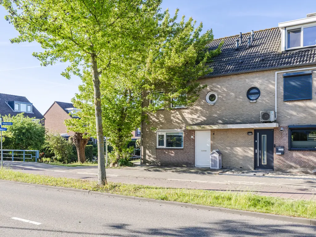 Cypressenlaan 1, PAPENDRECHT