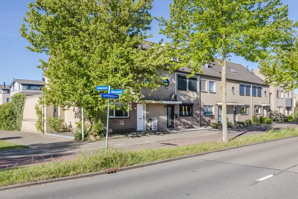 Cypressenlaan 1