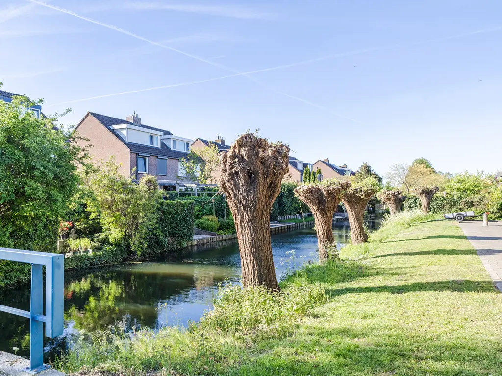Cypressenlaan 1, PAPENDRECHT