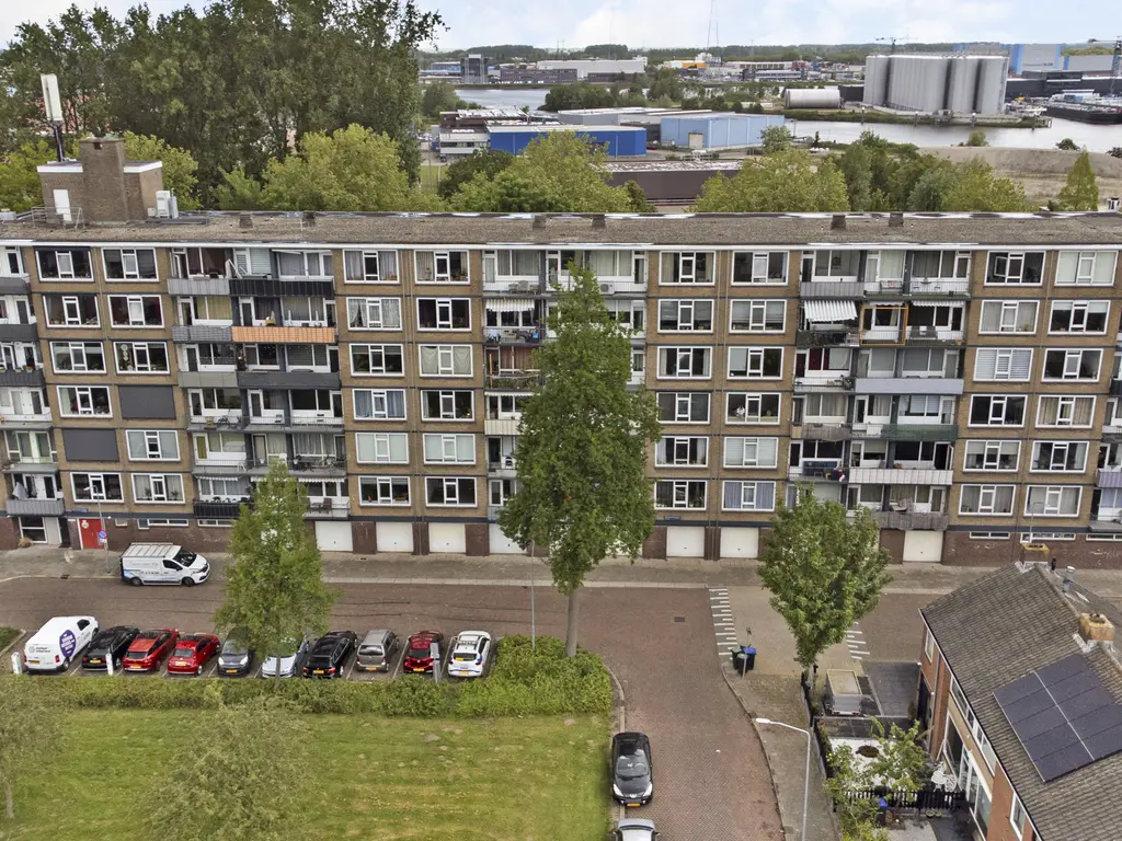 Schipbeekstraat 110, DORDRECHT
