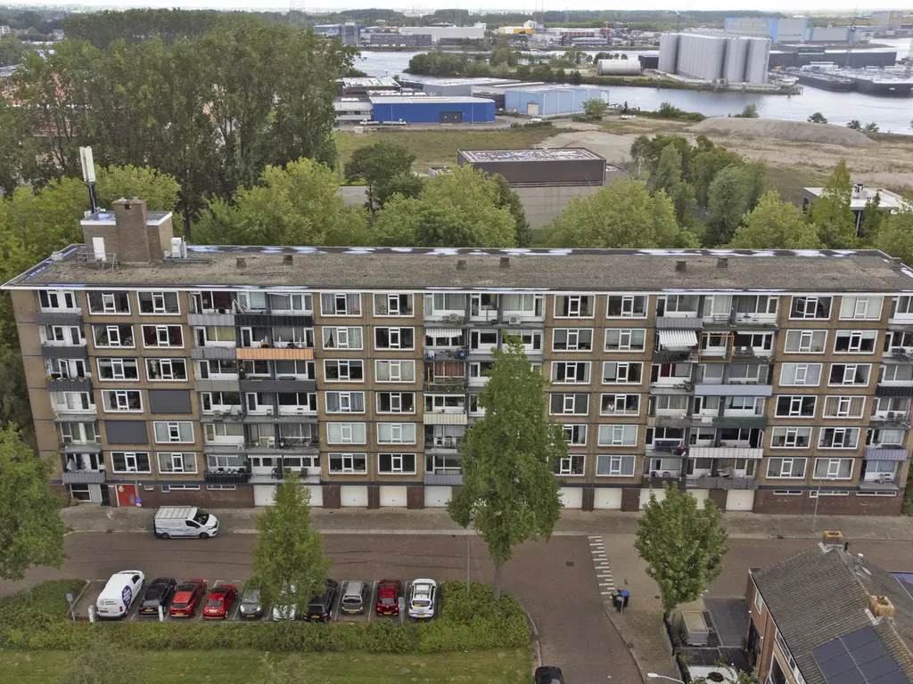 Schipbeekstraat 110, DORDRECHT