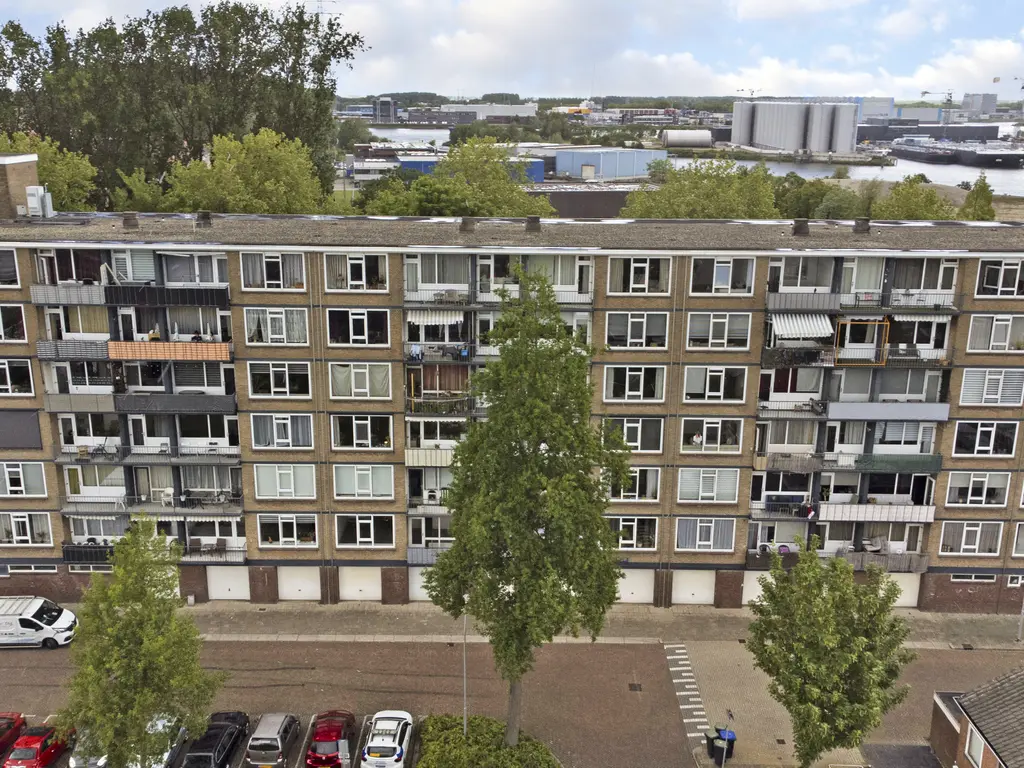 Schipbeekstraat 110, DORDRECHT