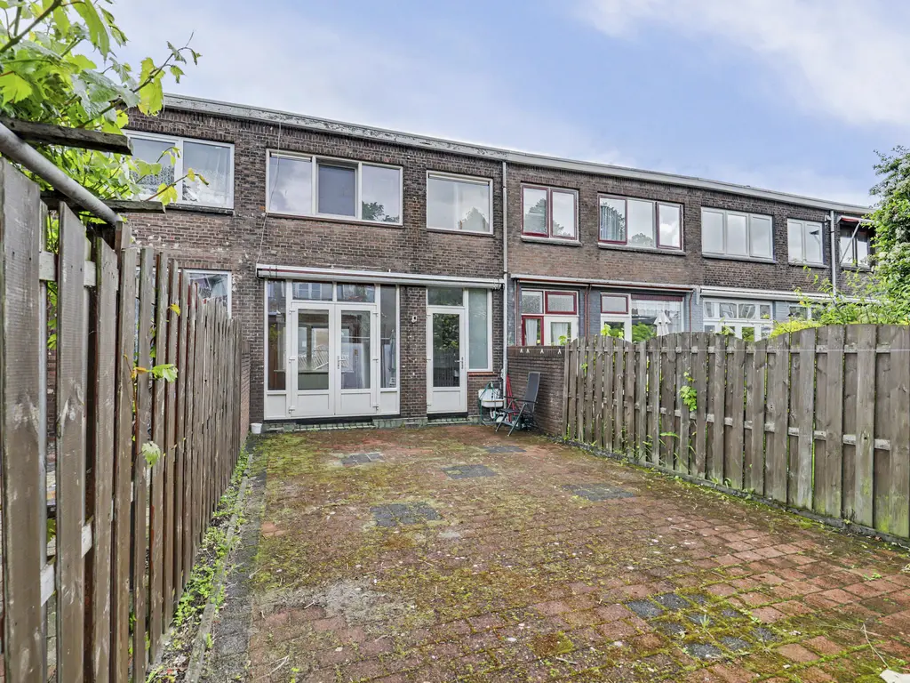 Betje Wolffstraat 11, DORDRECHT